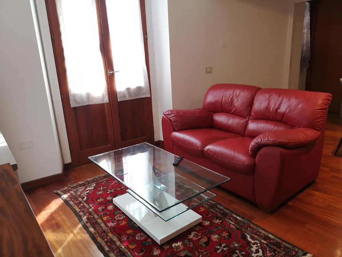 Marina Apartment City Centre Cagliari Italia