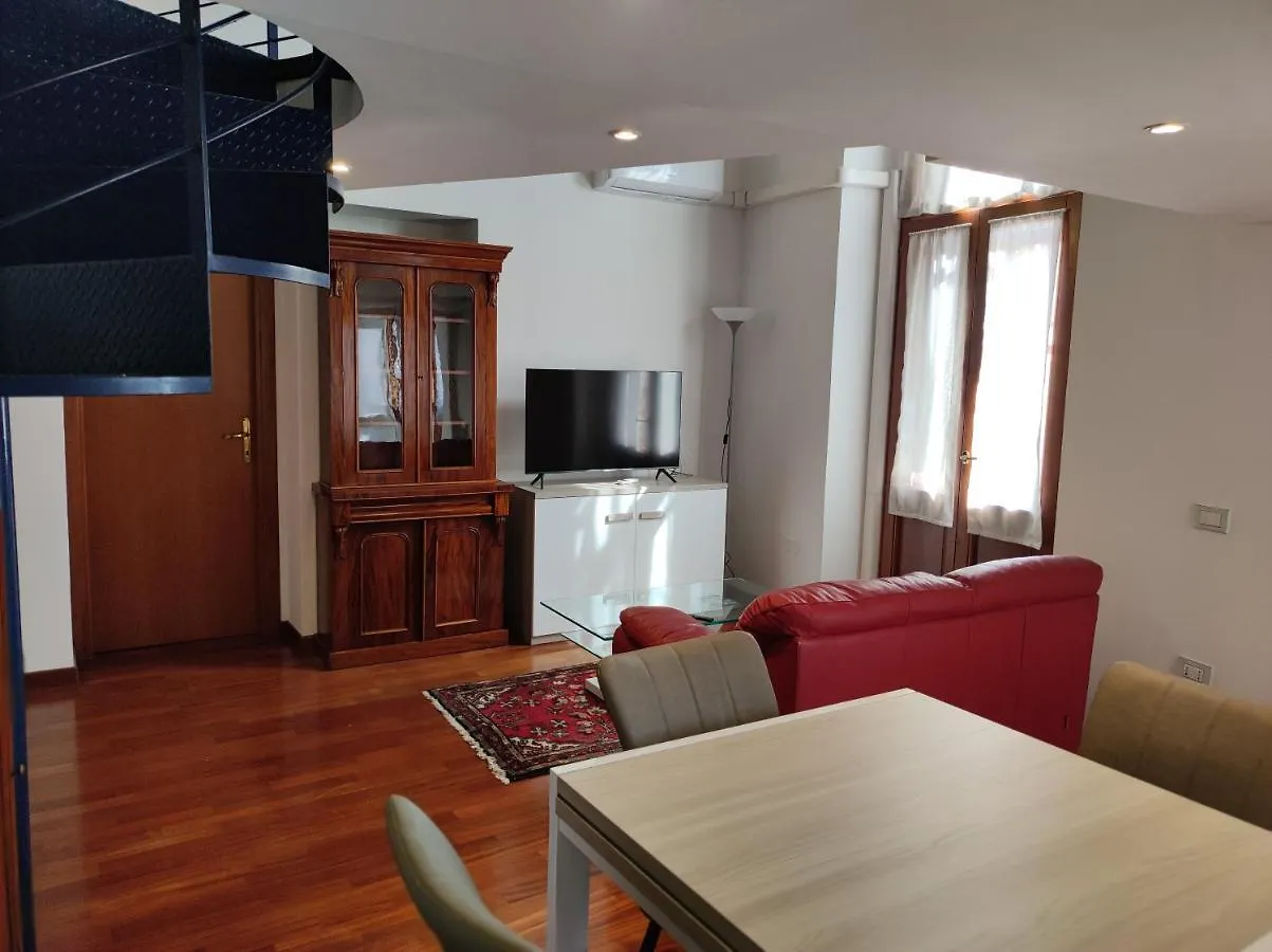 Marina Apartment City Centre Cagliari 0*,  Italia